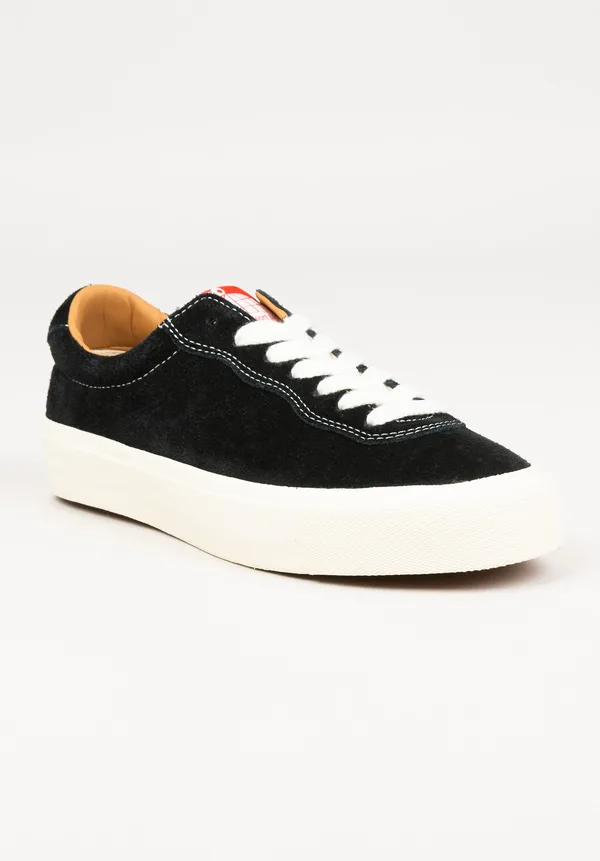 VM001 Suede Low